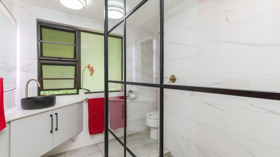 2 Bedroom Property for Sale in Lakeland North West